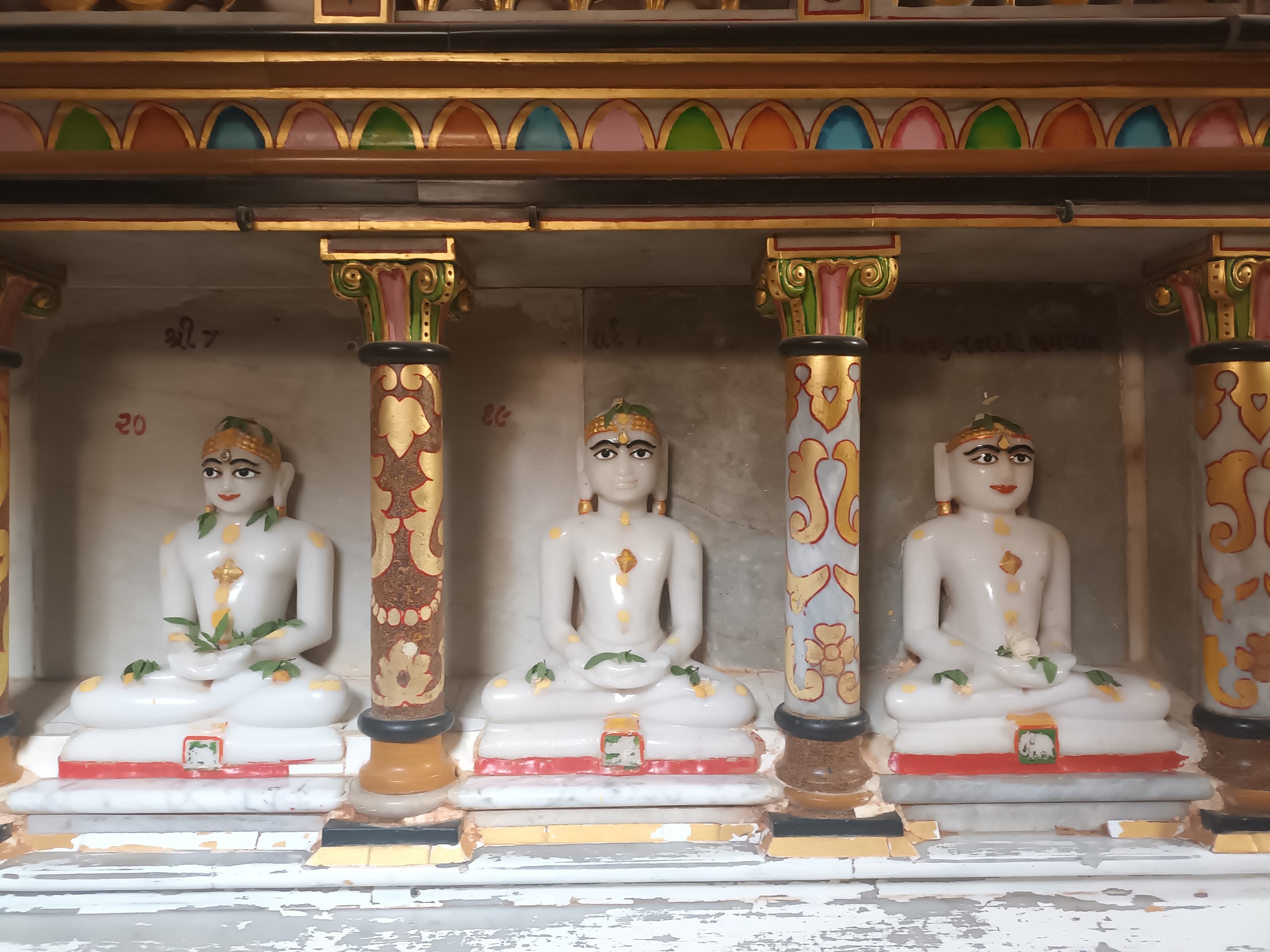 Shri Kalyan Parshvnath Shwetamber Jain Mandir, Desai Vas, Vrindavan Society, Radhanpur, District - Patan (Gujarat) image 6