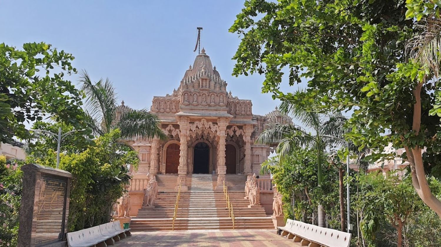 Shri Parshvbhadra Dham Jain Derasar, Parkar Society, Radhanpur, District - Patan (Gujarat) image 2