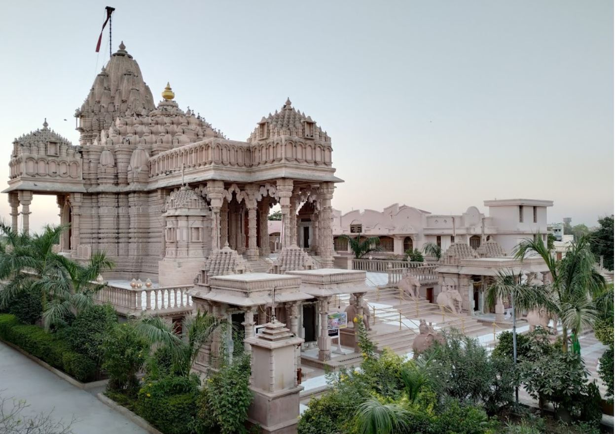 Shri Parshvbhadra Dham Jain Derasar, Parkar Society, Radhanpur, District - Patan (Gujarat) image 7