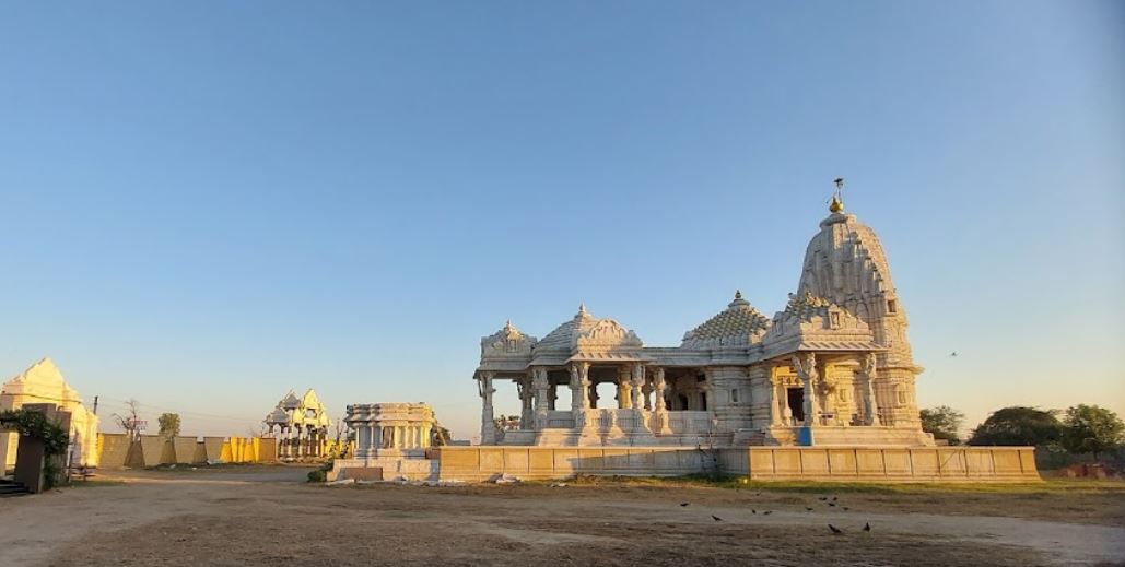 108 Siddhidayak Sultan Parshvnath Jain Tirth, Sidhpur, District - Patan (Gujarat) image 2