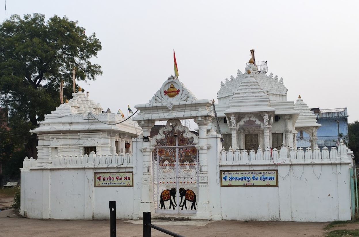Shri Sambhavnath Ji Jain Derasar, Vaikunth Society, Halol, District - Panch Mahals (Gujarat) image 3