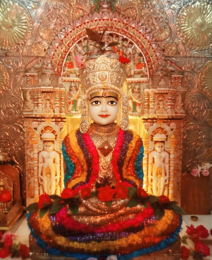 Shri Chandraprabhu Swami Jain Derasar, Chikhli, District - Navsari (Gujarat) image 3