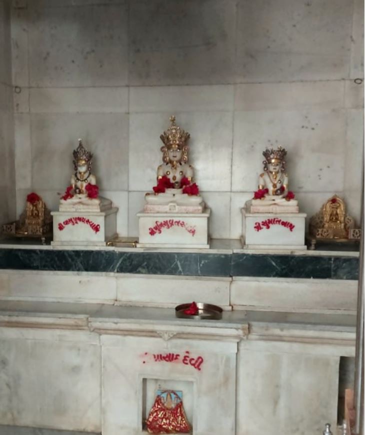 Shri Munisuvrat Swami Jain Derasar, Kevadiya, District - Narmada (Gujarat) image 2