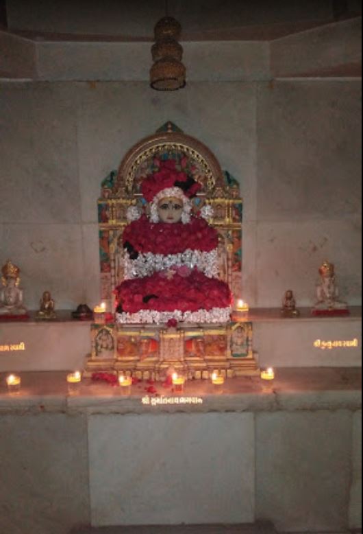 Shri Shantinath Jain Shwetamber Mandir, Ram Krishna Nagar, Wankaner, District - Morbi (Gujarat) image 3