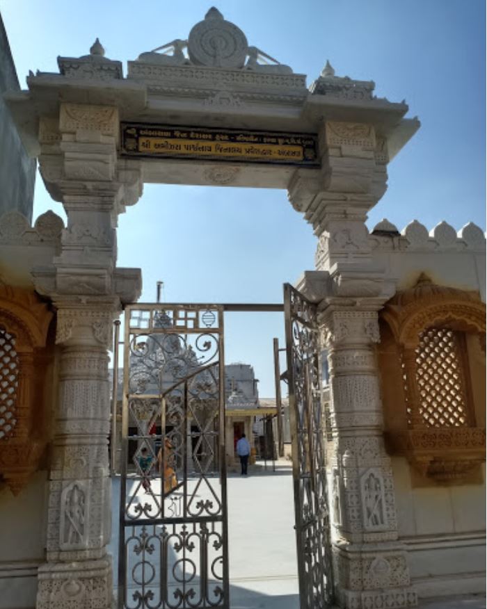 Shri Amijhara Parshvnath Jain Derasar, Ambasan, District - Mahesana (Gujarat) image 1