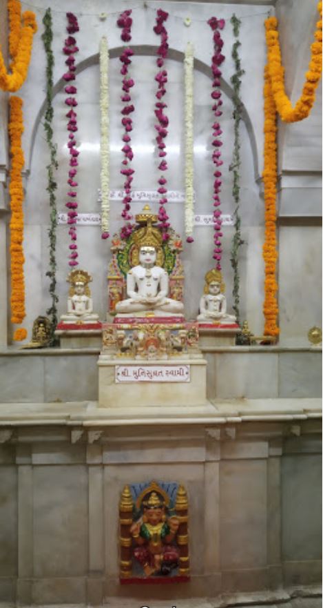 Shri Munisuvrat Swami Jain Derasar, Undhai, District - Mahesana (Gujarat) image 2