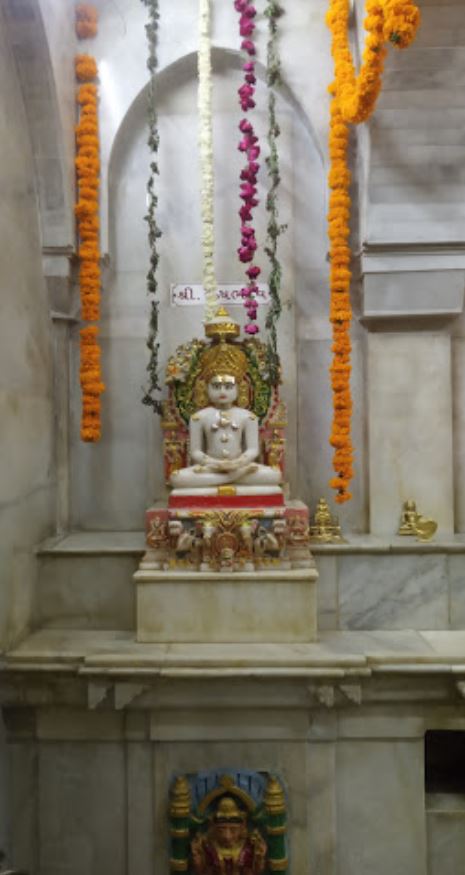 Shri Munisuvrat Swami Jain Derasar, Undhai, District - Mahesana (Gujarat) image 4