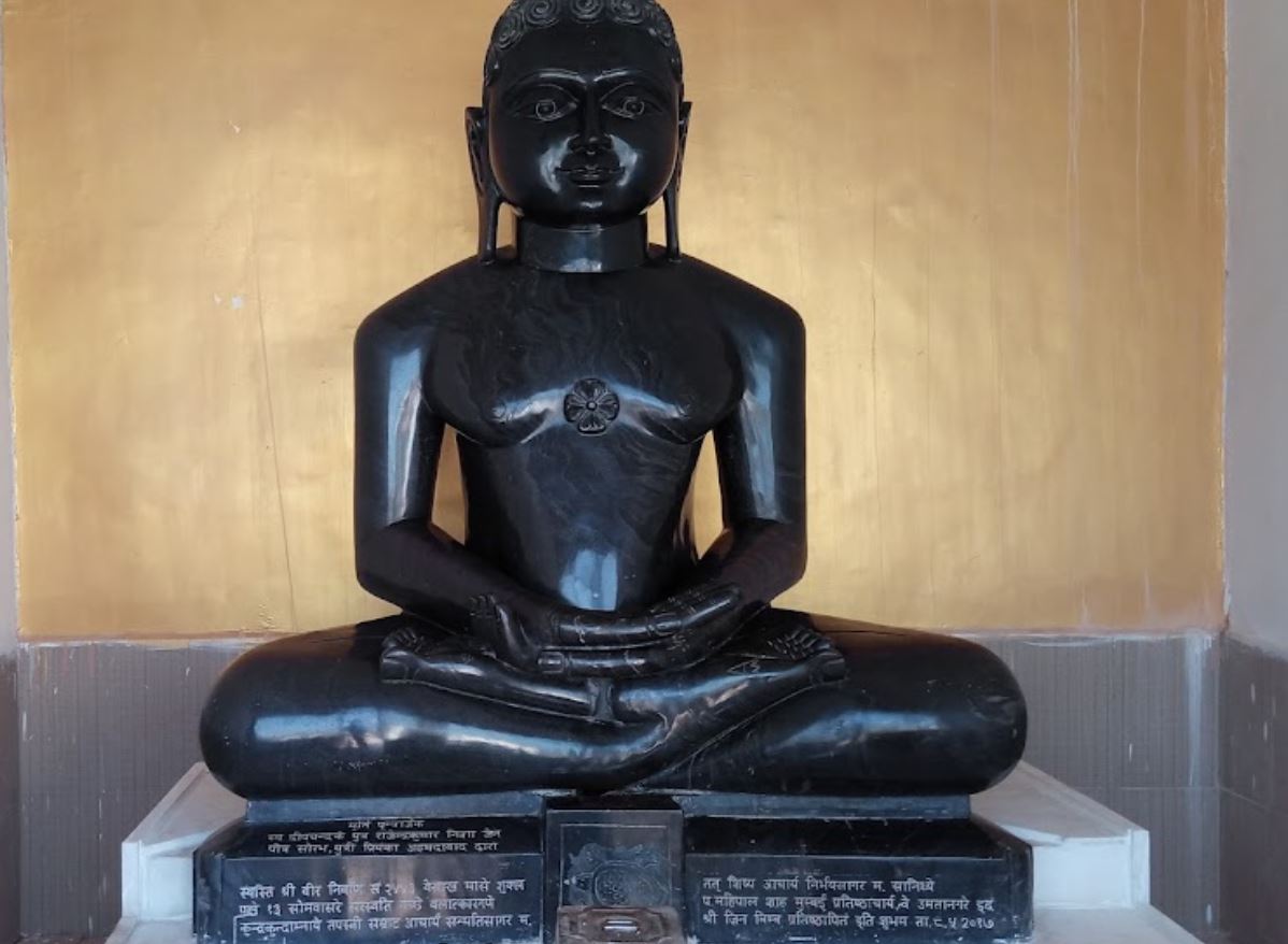 Nirbhay Dham Digamber Jain Mandir, Visnagar - Kheralu Road, Umta, District - Mahesana (Gujarat) image 7