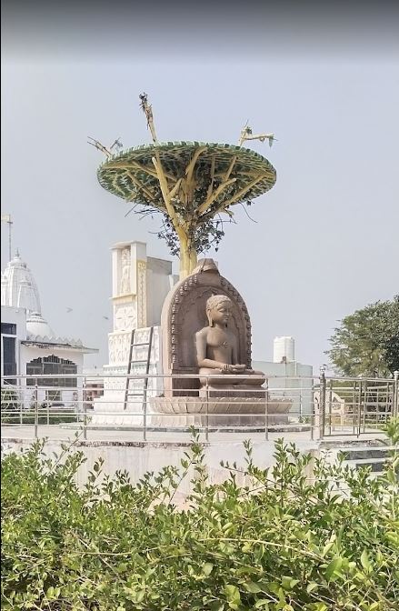 Nirbhay Dham Digamber Jain Mandir, Visnagar - Kheralu Road, Umta, District - Mahesana (Gujarat) image 9