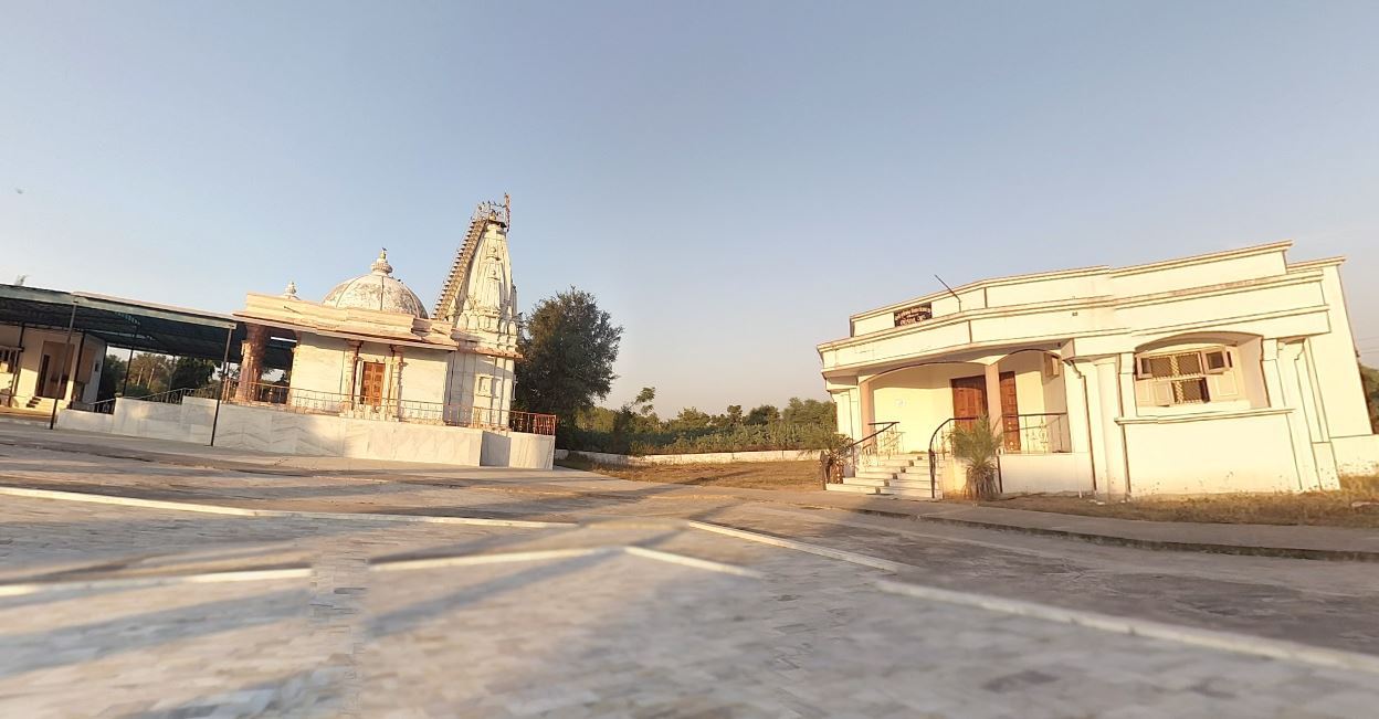 Shri Surati Dham Shwetamber Jain Derasar, Visnagar - Kheralu Road, Umta, District - Mahesana (Gujarat) image 1