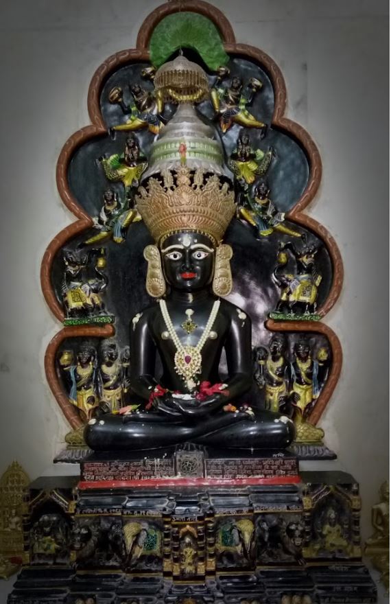 Shri Surati Dham Shwetamber Jain Derasar, Visnagar - Kheralu Road, Umta, District - Mahesana (Gujarat) image 2