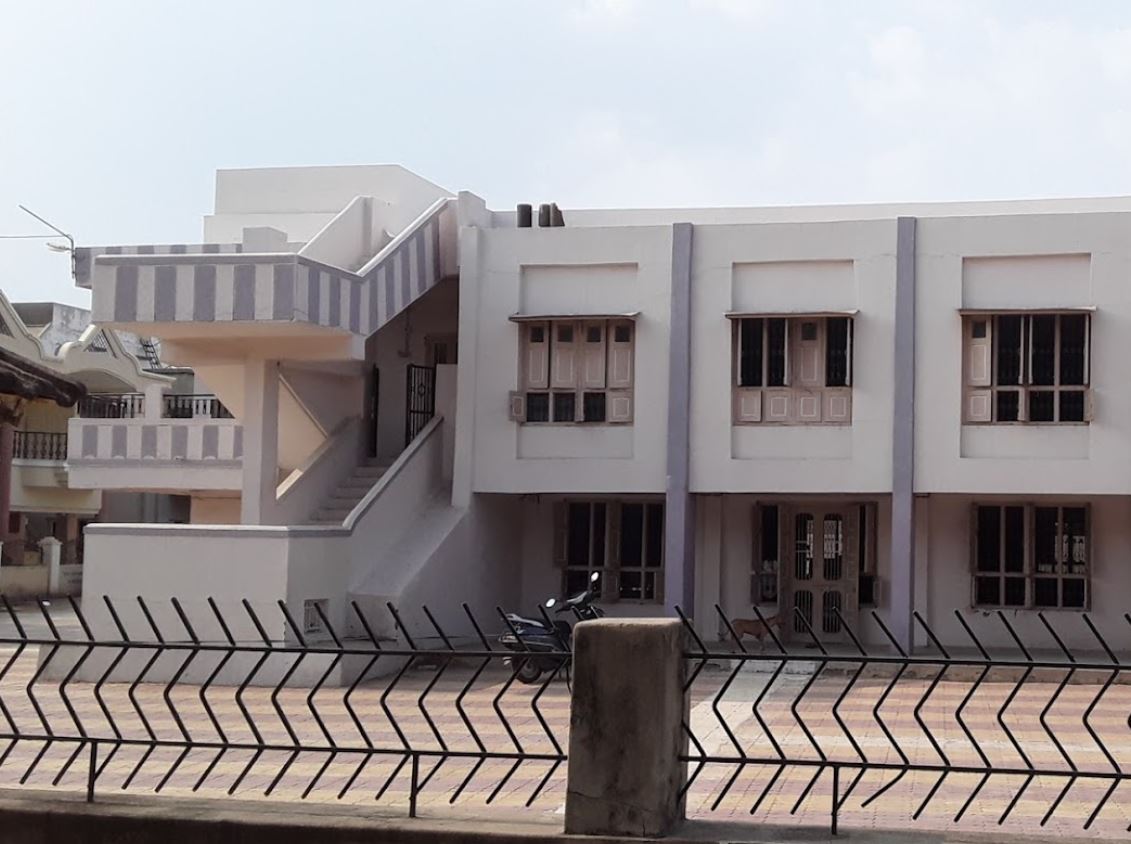 Shri Jain Upashray, Shanti Nagar Society, Tulasi Nagar, Unjha, District - Mahesana (Gujarat) image 2