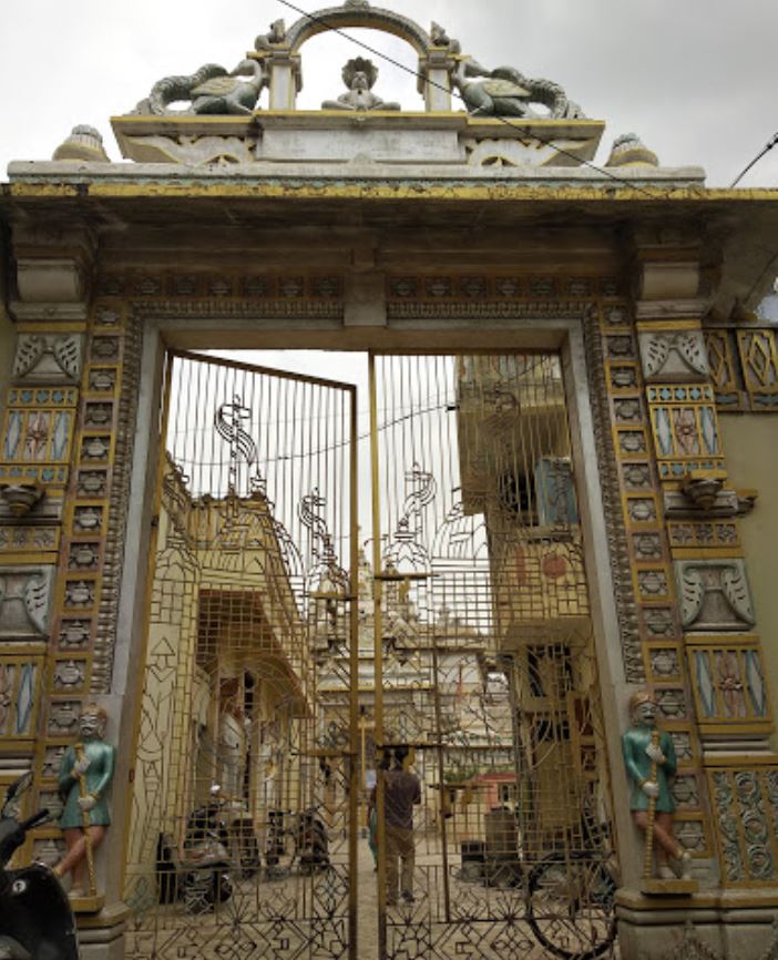Shri Kalyan Parshvnath Jain Derasar, Kada Darwaja, Visnagar, District - Mahesana (Gujarat) image 1