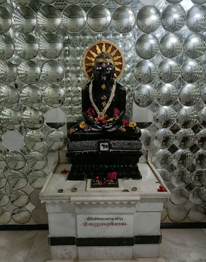 Shri Champapuri Vasupujya Swami Panchkalnayak Shwetamber Jain Tirth, Tanti Bazar Road, Nathnagar, Bhagalpur (Bihar) image 11