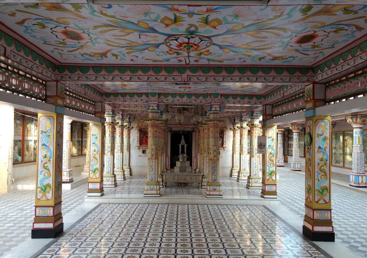 Shri Neminath Bhagwan Jain Derasar, Valam Jain Tirth, Valam, District - Mahesana (Gujarat) image 6