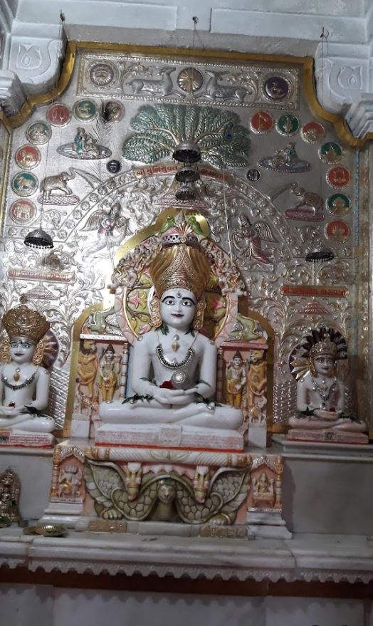 Shri Munisuvrat Swami Jain Shwetamber Mandir, Rajgruhee Jain Tirth, Kajipura, District - Kheda (Gujarat) image 4