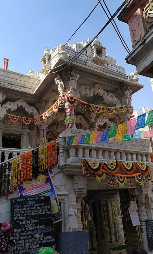 Shri Ajitnath-Adinath Jain Derasar, Nagarwada, Junaraopura, Nadiad, District - Kheda (Gujarat) image 1