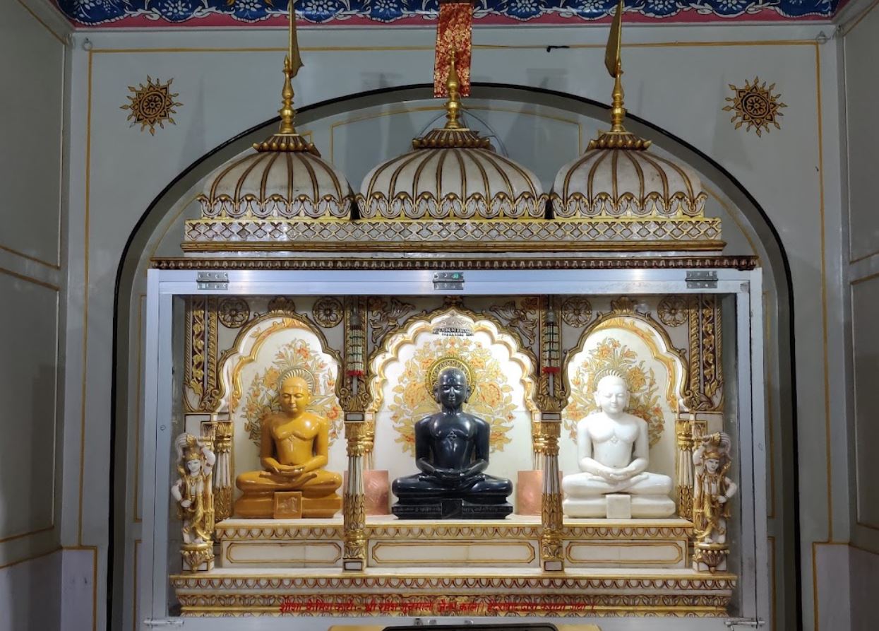 Shri Rajgrahi Siddh Kshetra, Shri Digamber Jain Lal Mandir, Bangali Para, Rajgir, District - Nalanda (Bihar) image 8