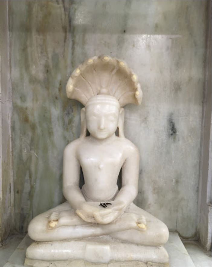 Shri 1008 Chandraprabhu Digamber Jain Mandir, Near Holi Chakla, Vaso, District - Kheda (Gujarat) image 3