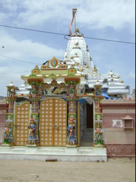 Shri Shantinath Bhagwan Jain Derasar, Sandhav, District - Kachchh (Gujarat) image 2