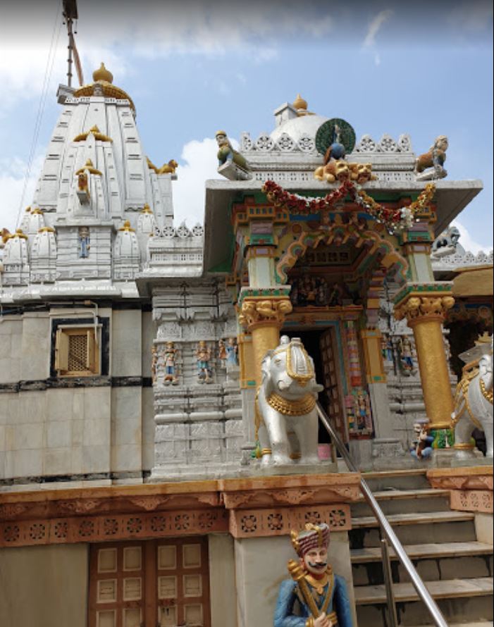 Shri Adinath Bhagwan Shwetamber Jain Derasar, Raydhanjar, District - Kachchh (Gujarat) image 1