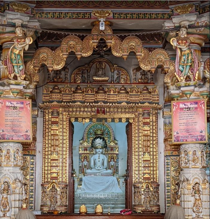 Shri Chintamani Parshvnath Shwetamber Jain Derasar, Ramwadi, Bhachau, District - Kachchh (Gujarat) image 2