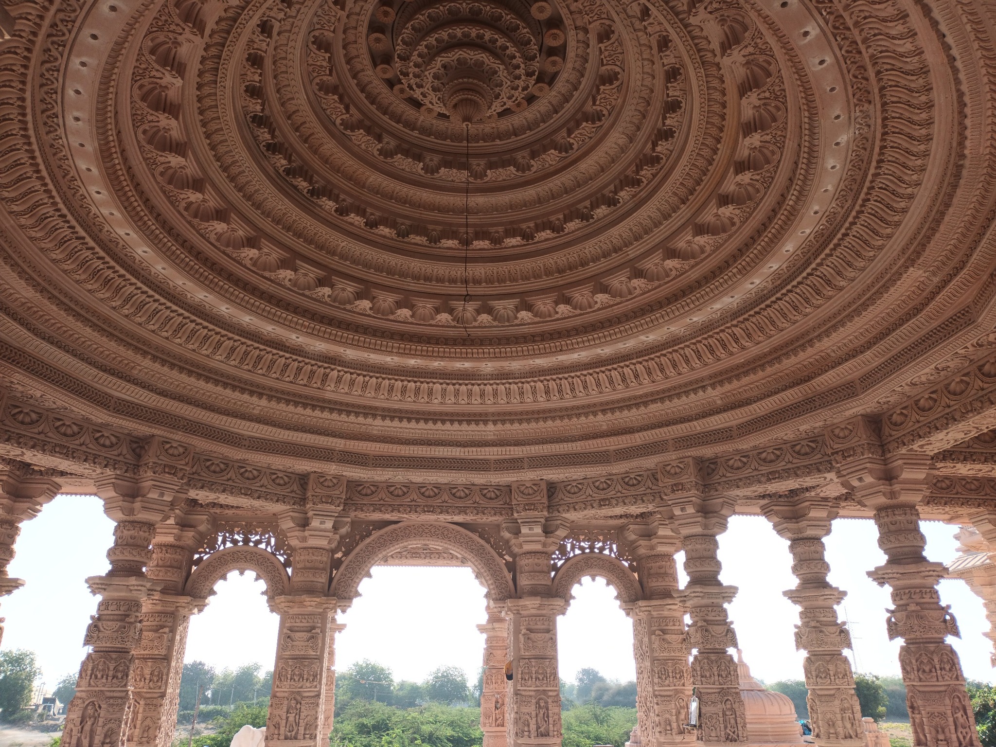 Shri Namaskar Maha Tirth, Shri Simandhar Swami Shwetamber Jain Derasar, Chhadavada, District - Kachchh (Gujarat) image 8