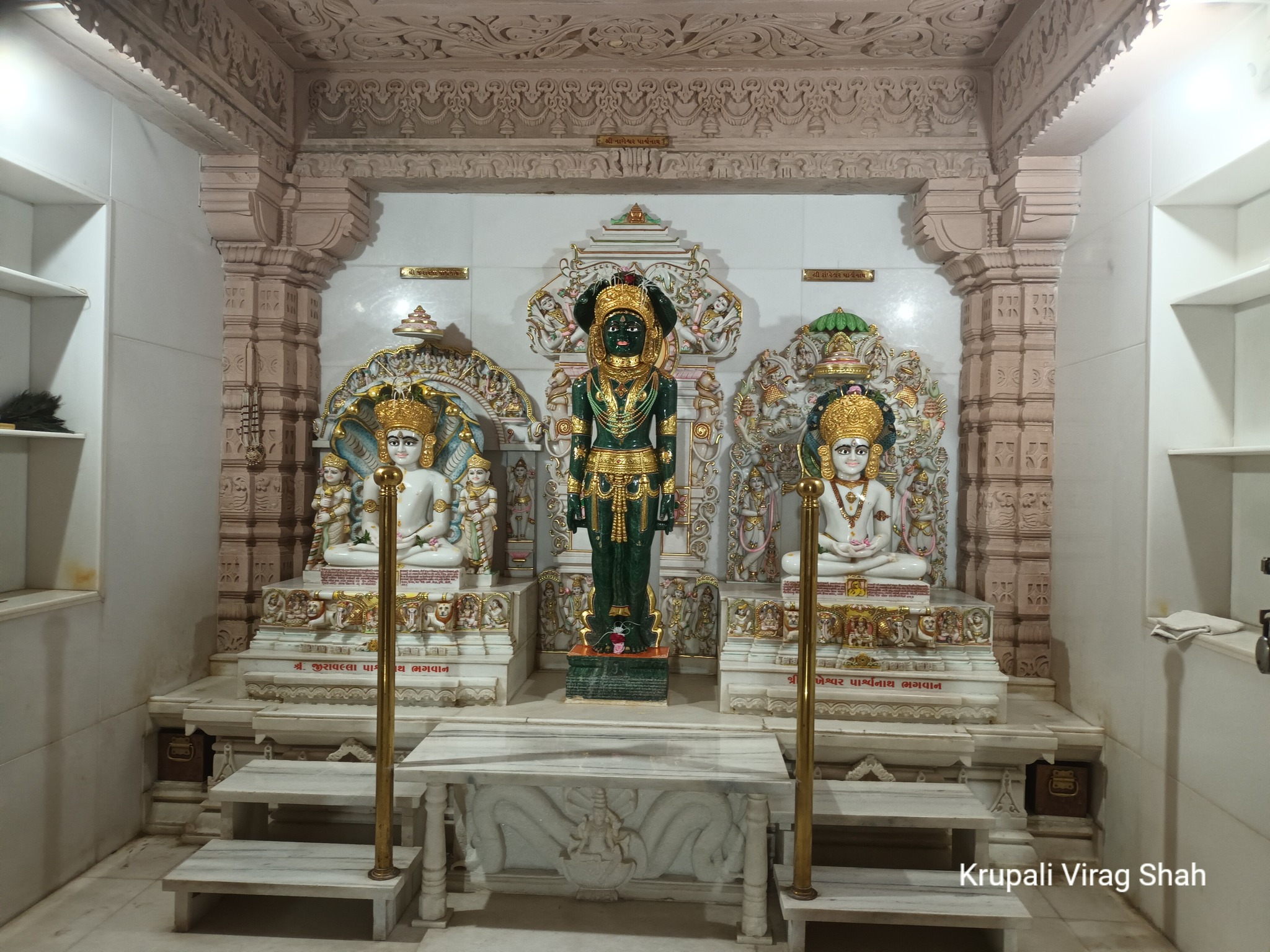 Shri Namaskar Maha Tirth, Shri Simandhar Swami Shwetamber Jain Derasar, Chhadavada, District - Kachchh (Gujarat) image 11