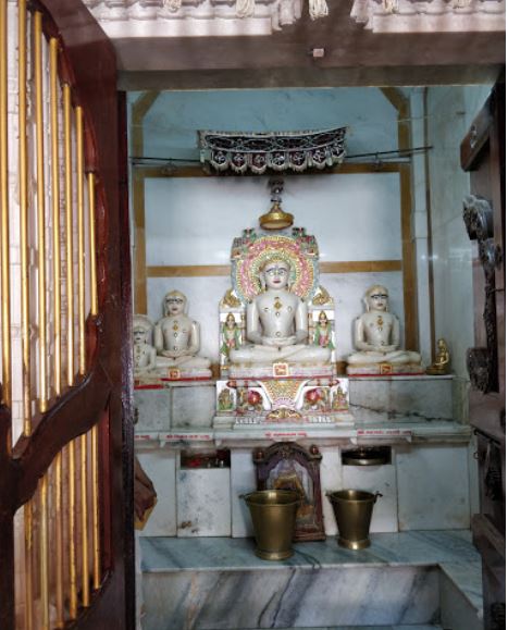 Shri Jain Dadawadi and Seth Dosabhai Lalchand Dharamshala, Vijay Nagar, Bhuj, District - Kachchh (Gujarat) image 2