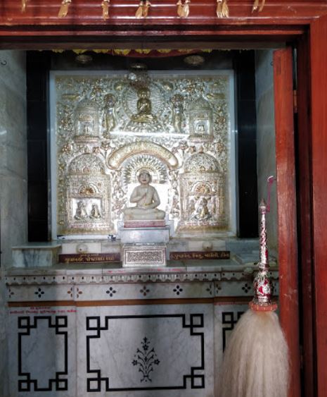 Shri Jain Dadawadi and Seth Dosabhai Lalchand Dharamshala, Vijay Nagar, Bhuj, District - Kachchh (Gujarat) image 3