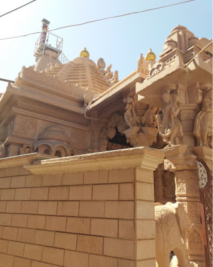 Shri Mahaveer Swami Shwetamber Jain Derasar, Swamiji Sheri, Mandvi, District - Kachchh (Gujarat) image 2