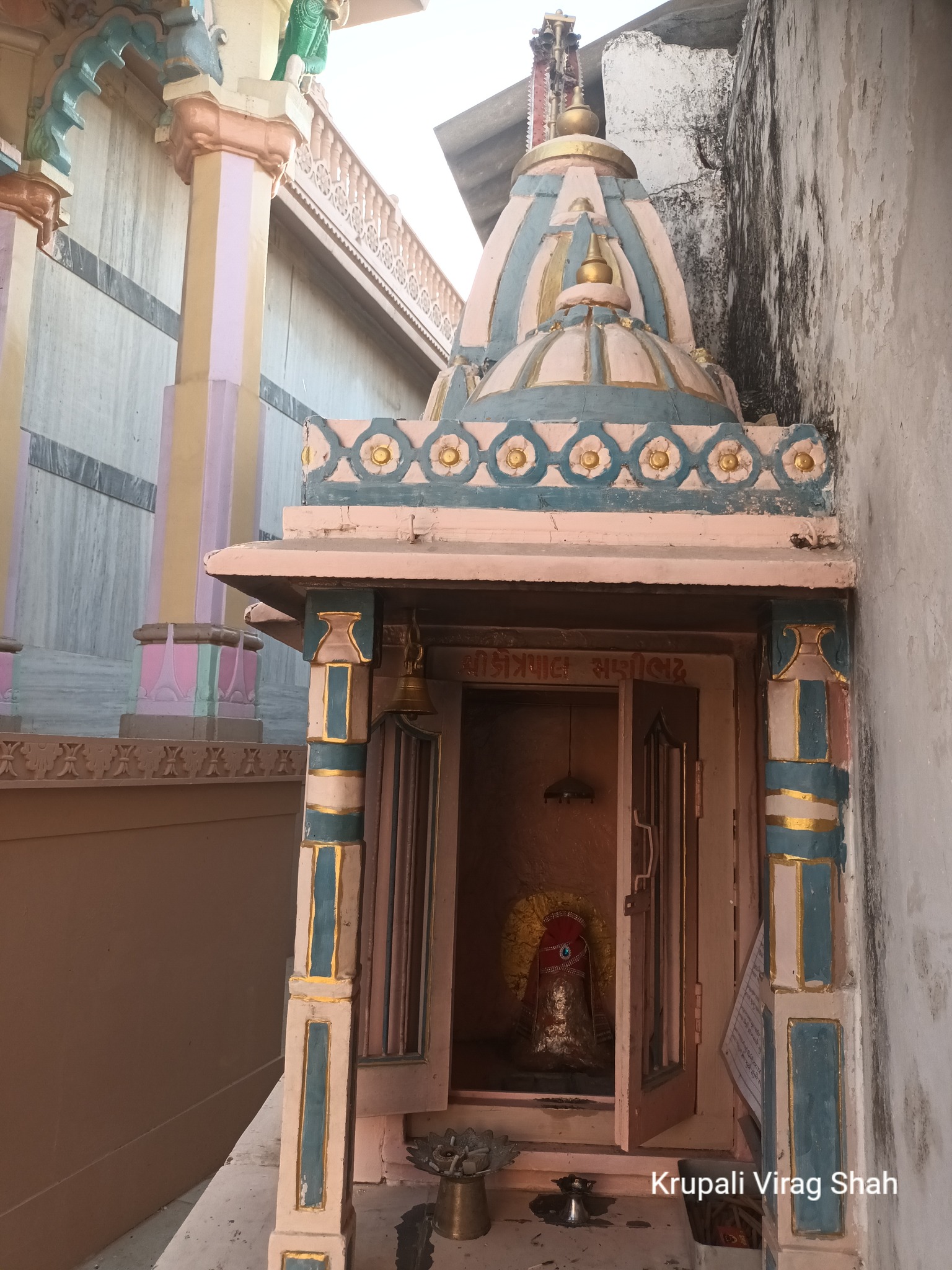 Shri Munisuvrat Swami Shwetamber Jain Mandir, Baroi, Mundra, District - Kachchh (Gujarat) image 14