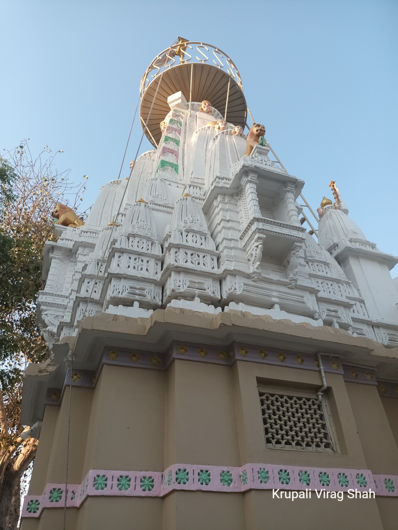 Shri Shantinath Bhagwan Shwetamber Jain Derasar, Luni, Mundra, District - Kachchh (Gujarat) thumbnail 4
