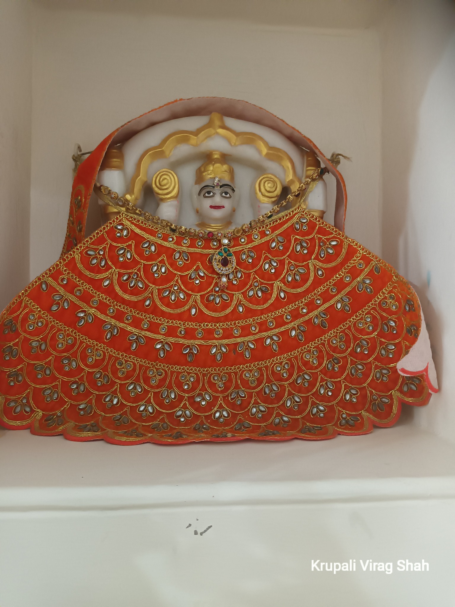 Shri Shantinath Bhagwan Shwetamber Jain Derasar, Luni, Mundra, District - Kachchh (Gujarat) image 13