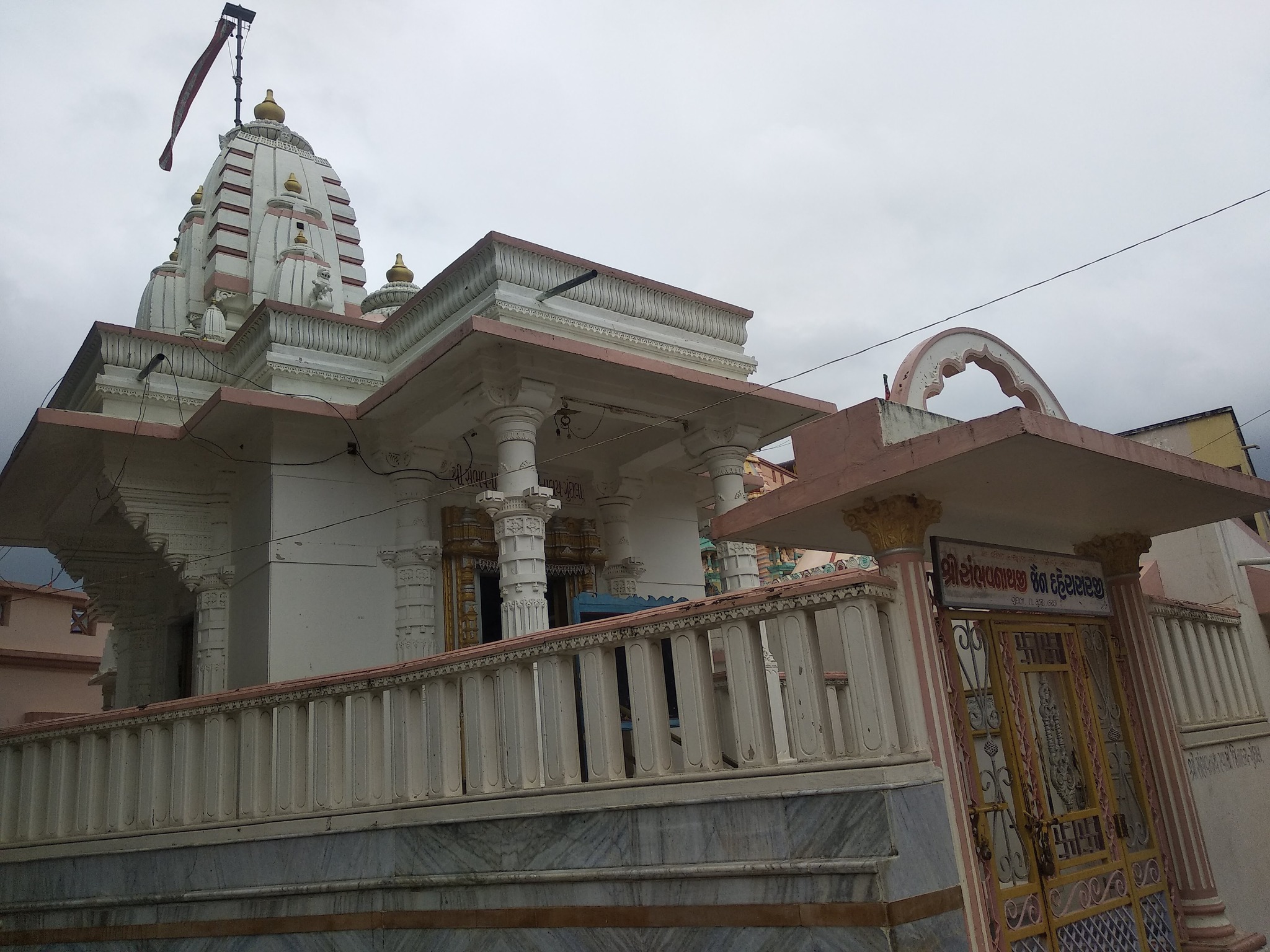 Shri Sambhavnath Swami Shwetamber Jain Derasar, Gundala, Mundra, District - Kachchh (Gujarat) image 8