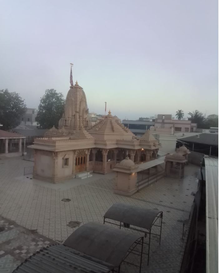 Shri Shwetamber Jain Derasar, Sikara, District - Kachchh (Gujarat) image 1