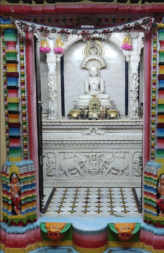 Shri 1008 Parshvnath Digamber Jain Mandir, Lakroda, District - Gandhinagar (Gujarat) image 5
