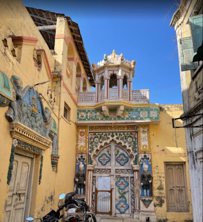 Shri 108 Navpallav Parshvnath Shwetamber Jain Derasar, Gaffar Belim, Mangrol, District - Junagadh (Gujarat) image 1