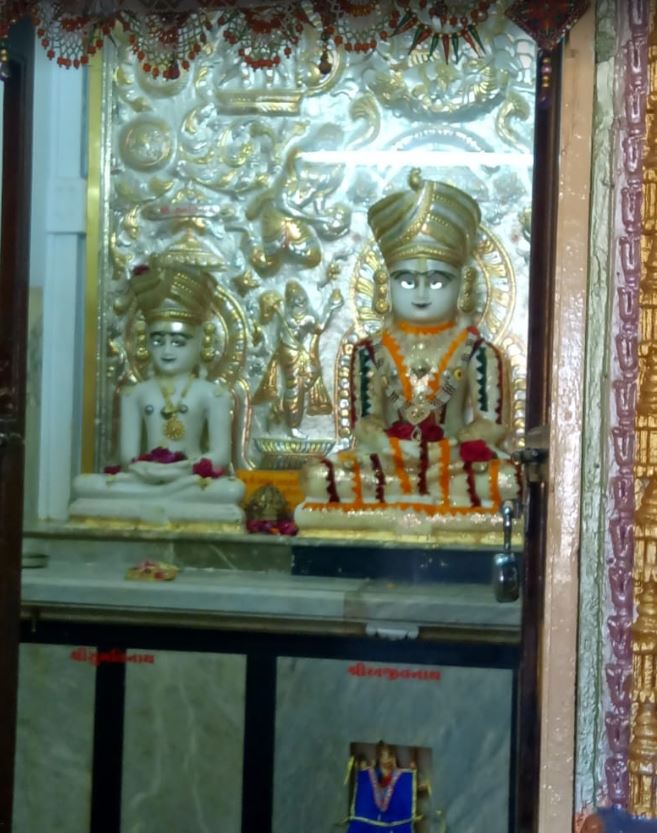 Shri Ajitnath Bhagwan Shwetamber Jain Derasar, Vadal, District - Junagadh (Gujarat) image 3