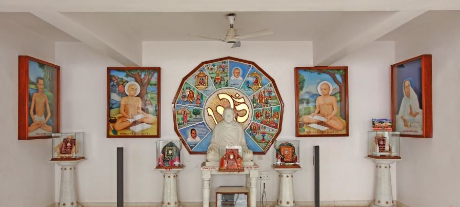 Shri Simandhar Swami Digamber Jain Mandir, Park Colony, Near Jogger's Park, Jamnagar (Gujarat) image 6