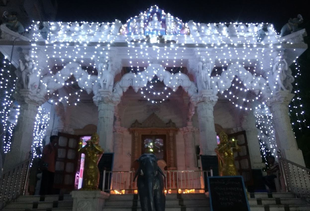 Shri Chandraprabhu Swami Jain Shwetamber Mandir, Oshwal Colony, Summair Club Road,  Jamnagar (Gujarat) image 1