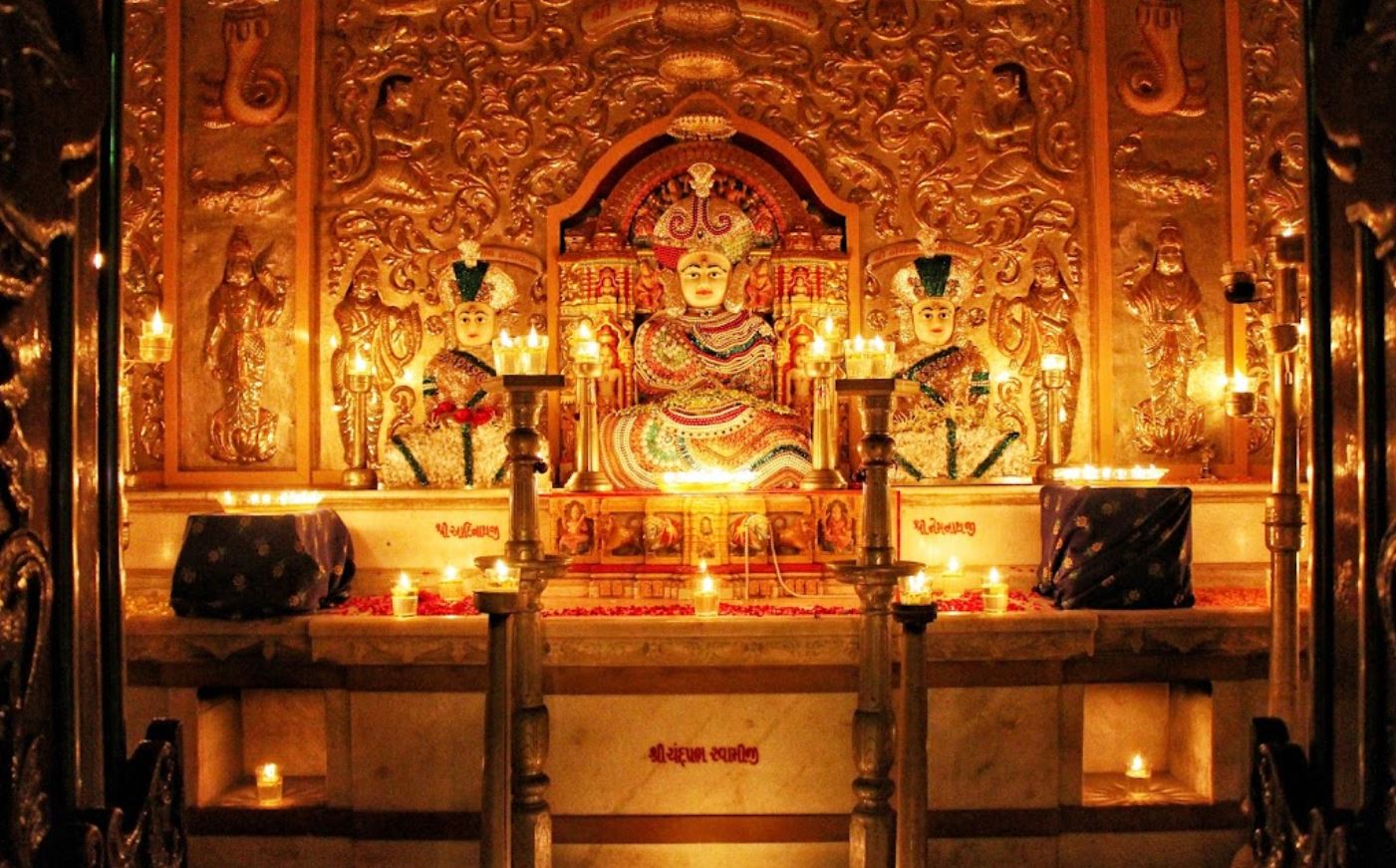 Shri Chandraprabhu Swami Jain Shwetamber Mandir, Oshwal Colony, Summair Club Road,  Jamnagar (Gujarat) image 4