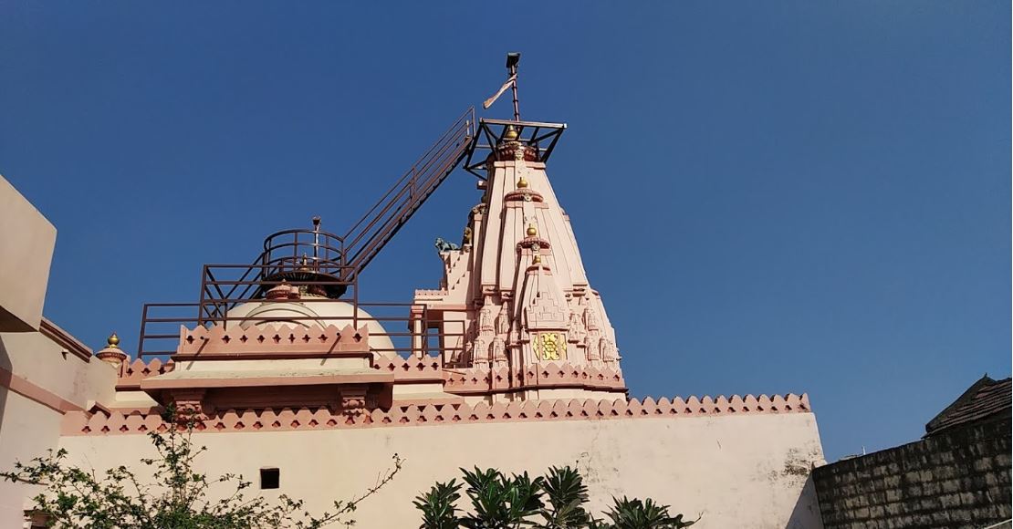 Shri Suparshvnath Bhagwan Shwetamber Jain Derasar, Adri, District - Gir Somnath (Gujarat) image 1