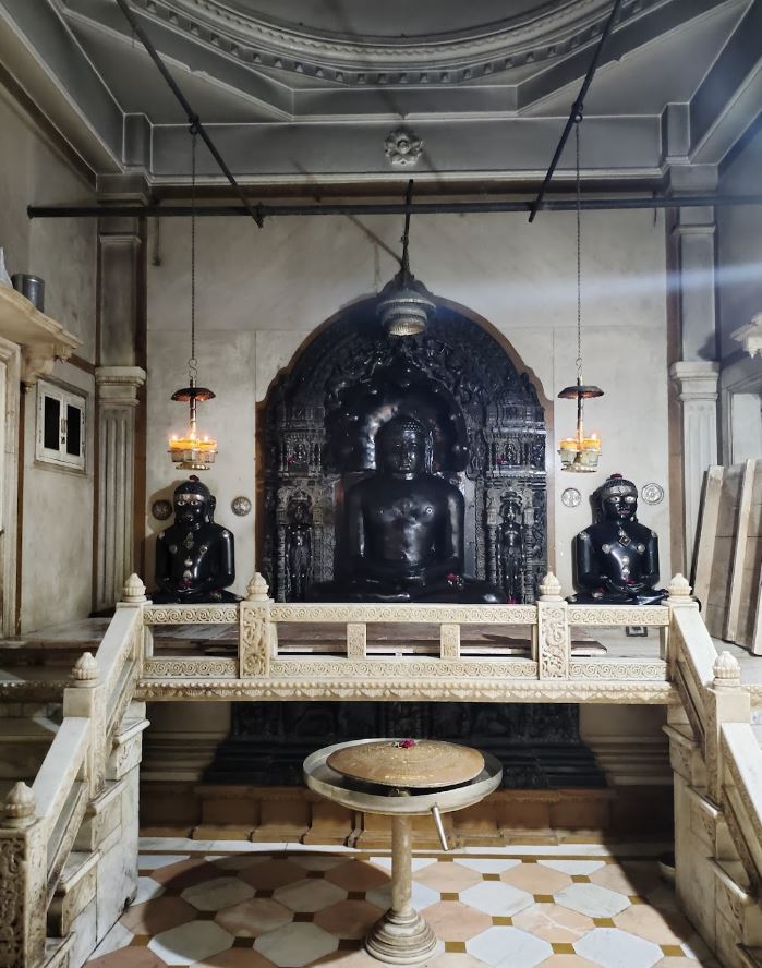 Shri Sherisa Shwetamber Jain Tirth,  Khatraj Kalol Road, Sherisa, District - Gandhinagar (Gujarat) image 4