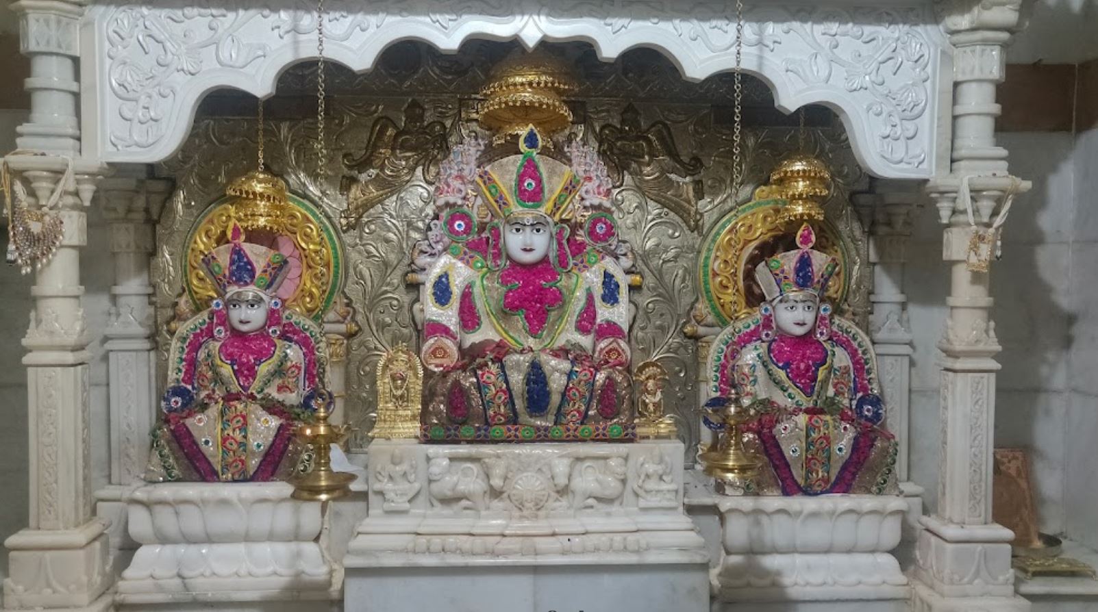Shri Shwetamber Jain Derasar, Nigam Nagar, Shradhapark Society, Gujarat Housing Board, Chandkheda, Ahmedabad (Gujarat) image 2
