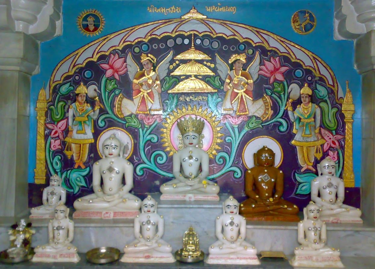 108 Shri Amrutjara Parshvnath Shwetamber Jain Derasar, Bhanvad, District - Devbhumi Dwarka (Gujarat) image 4