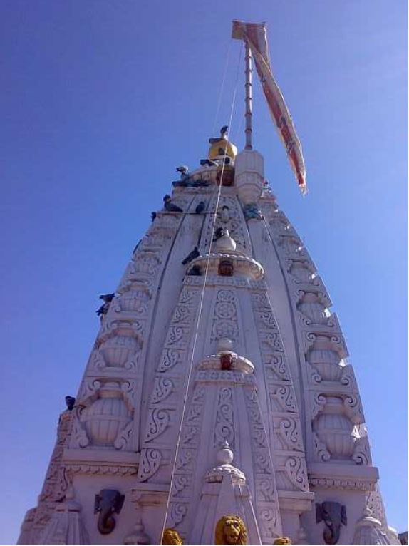 108 Shri Amrutjara Parshvnath Shwetamber Jain Derasar, Bhanvad, District - Devbhumi Dwarka (Gujarat) image 5