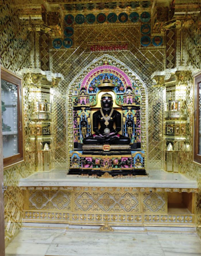 Shri Prabhaben Kanjibhai Sheth Panjrapol and Shwetamber Jain Derasar, Chundadi, District - Panch Mahals (Gujarat) image 3