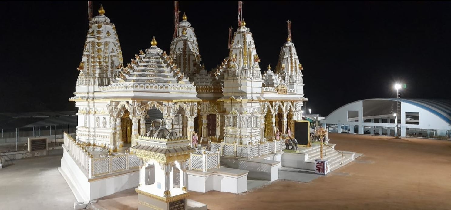 Shri Prabhaben Kanjibhai Sheth Panjrapol and Shwetamber Jain Derasar, Chundadi, District - Panch Mahals (Gujarat) image 9