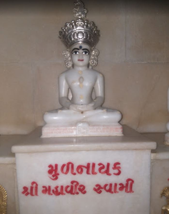Shri Mahaveer Swami Shwetamber Jain Derasar, Dharoliya, District - Chhotaudepur (Gujarat) image 2